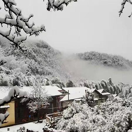 Zhangjiajie Yueranju Hostel Dış mekan fotoğraf