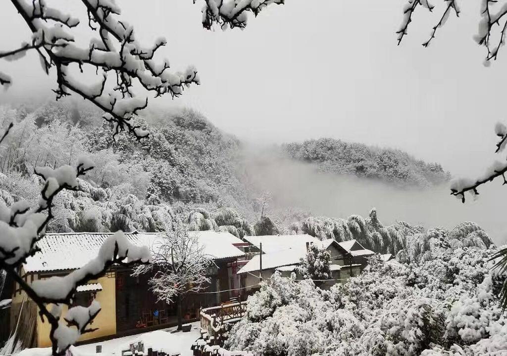 Zhangjiajie Yueranju Hostel Dış mekan fotoğraf